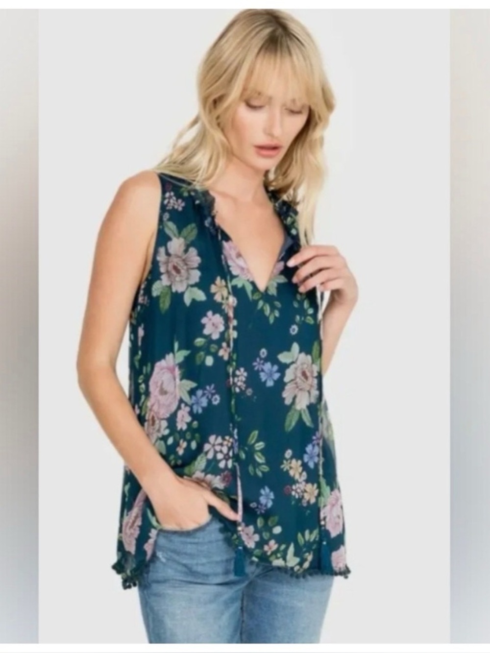 Johnny Was Jade Silk Blouse Blue Floral Sleeveless Size Small Pom Pom Tassels